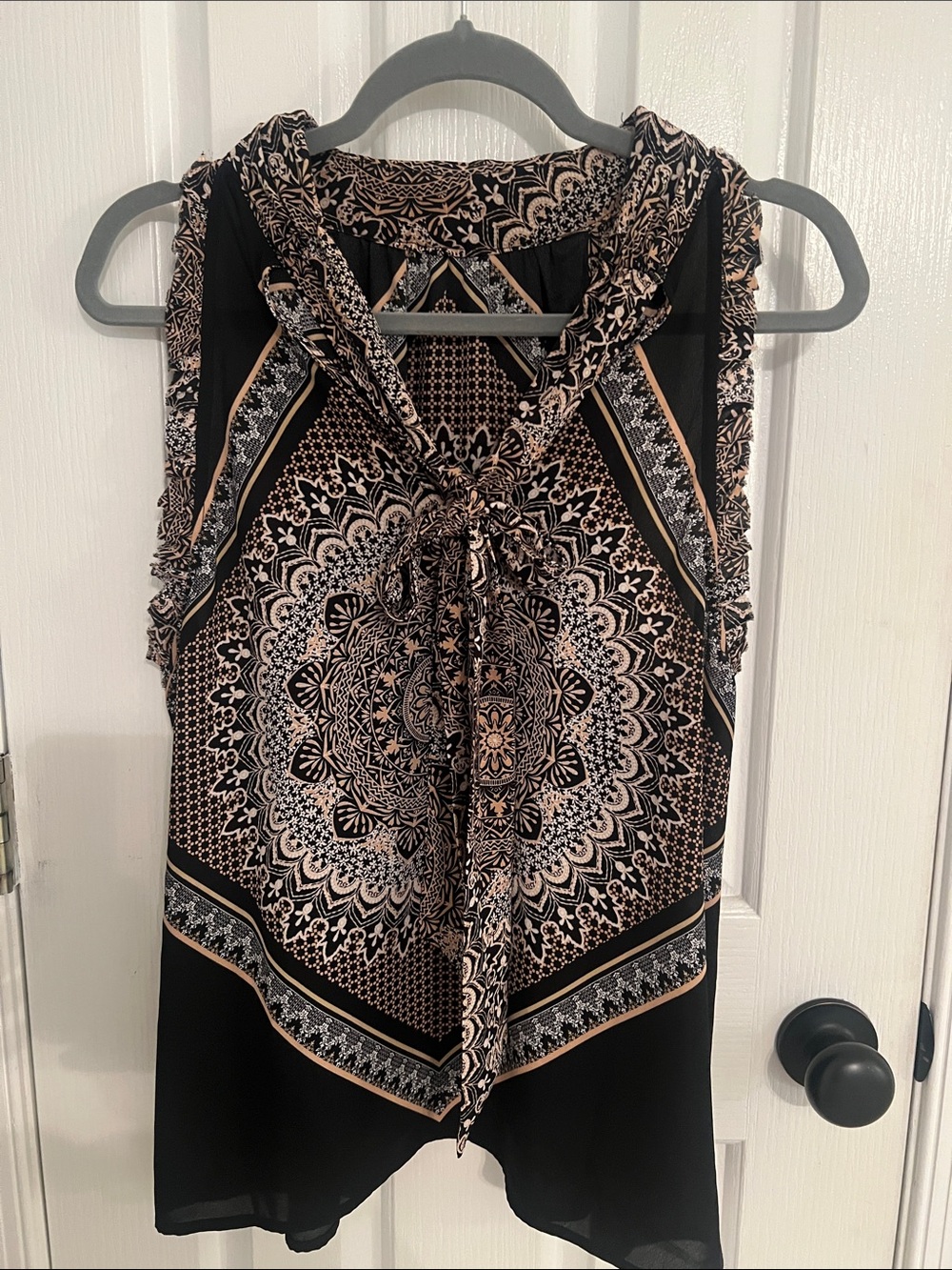 Sleeveless Black, Pink, and Cream Tie-Neck Medallion Print Top